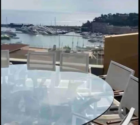Διαμέρισμα Penthouse Roof 6 Pieces A